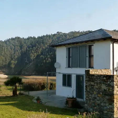 Casa Playa De Cueva Ferienhaus